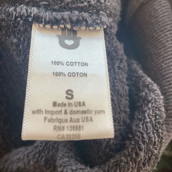 ✨Host Pick✨ Spiritual Gangster Peace Love Yoga Gray Sweatshirt - Size Small - Picture 7 of 7